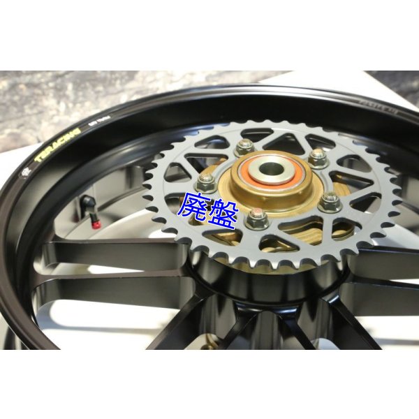 画像8: ADVANTAGE製 EXACT RACING１２ 3.00-17/4.50-17 MC21用 前後マグホイールセット 