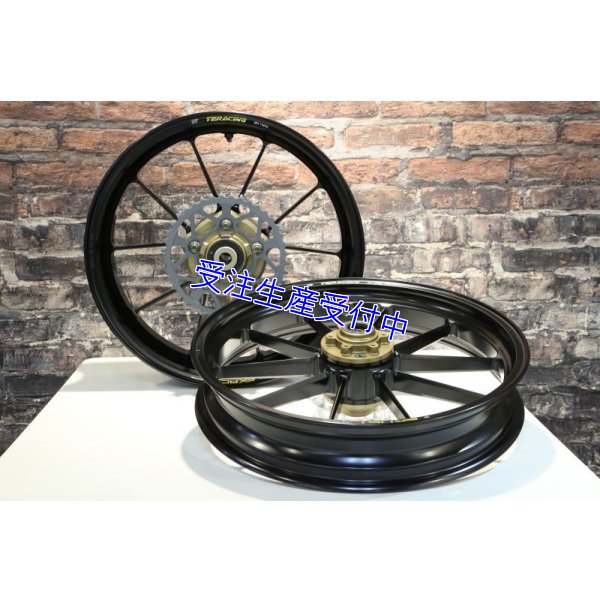 画像17: ADVANTAGE製 マグホイール EXACT RACING１０ 3.00-17/4.50-17 MC21用 