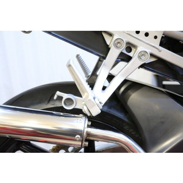 画像18: MC21・28用 左右出し 500V ステンレスチャンバーボディー