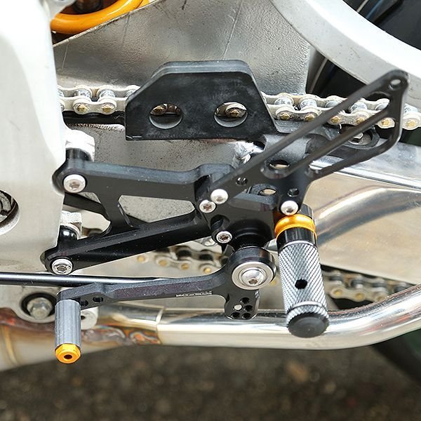 画像9: Baby Face×T2Racing コラボ バックステップキット MC21 MC28用 【BLACK】