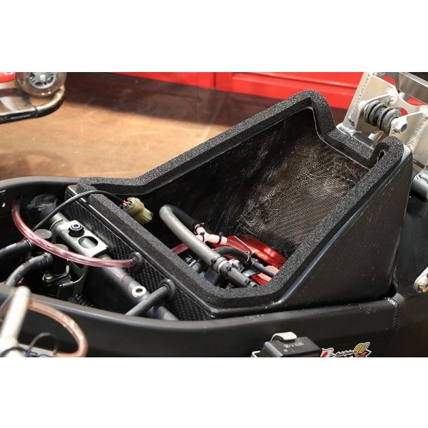 画像25: ファクトリー ラム圧BOXキット  [ カーボン ]　MC21【 Racers Series 】