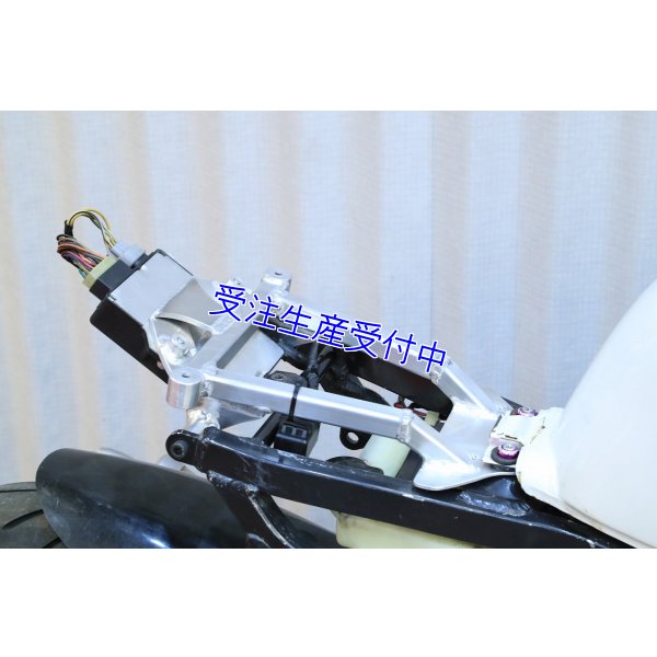 画像5: オリジナル アルミシートレール【 TZR250R ３XV 】