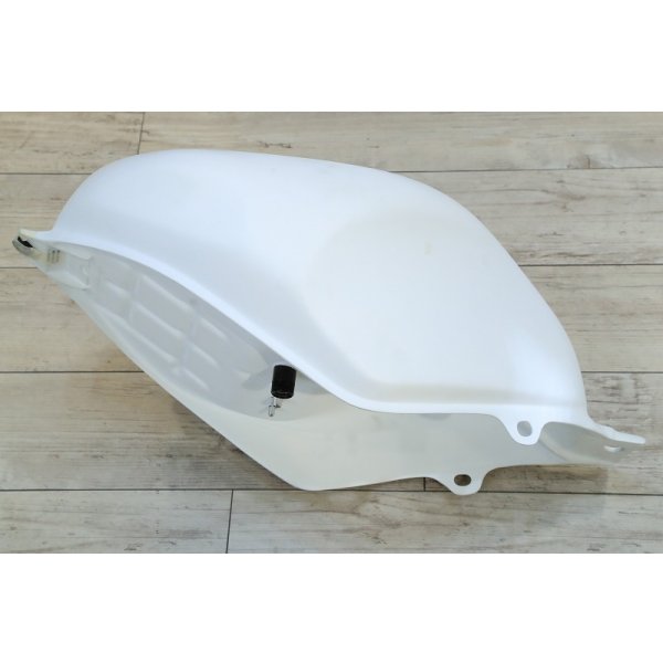 画像5: TYGA PERFORMANCE製 GRP フューエルタンク 【 MC28 】未塗装