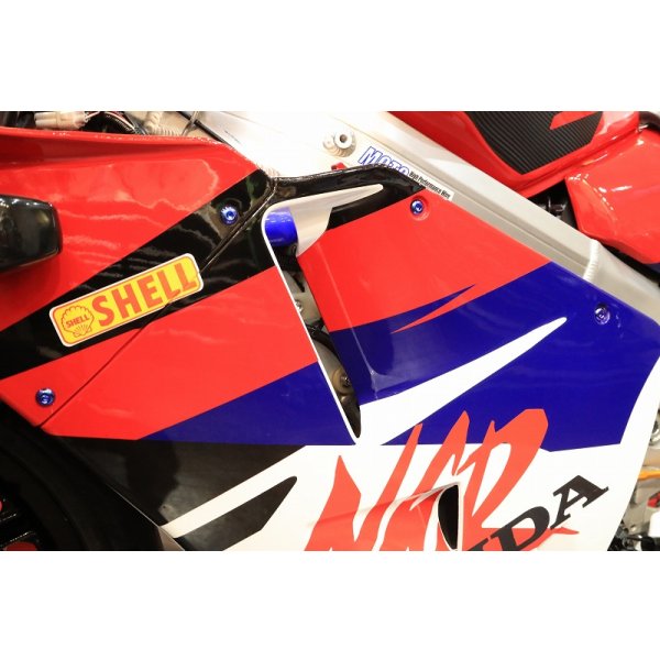 画像13: サイドカウルレフトボルト