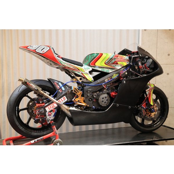 画像5: オリジナル フルカウル TYPE-3 ストリートタイプ  FRP製 [ 黒ゲル ] MC21・28