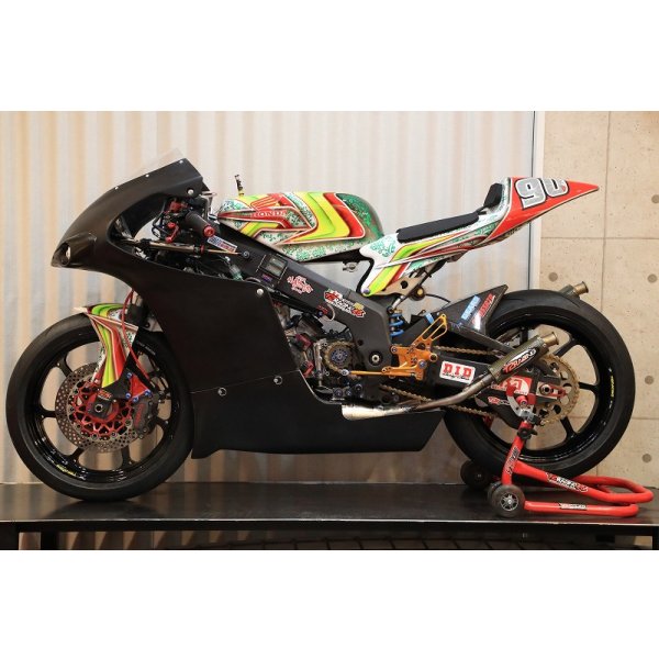 画像6: オリジナル フルカウル TYPE-3 ストリートタイプ  FRP製 [ 黒ゲル ] MC21・28