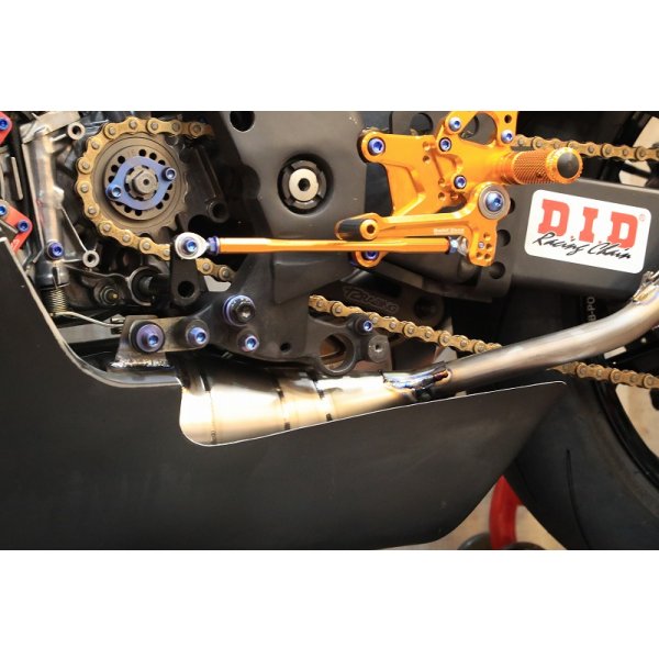 画像8: オリジナル フルカウル TYPE-3 ストリートタイプ  FRP製 [ 黒ゲル ] MC21・28