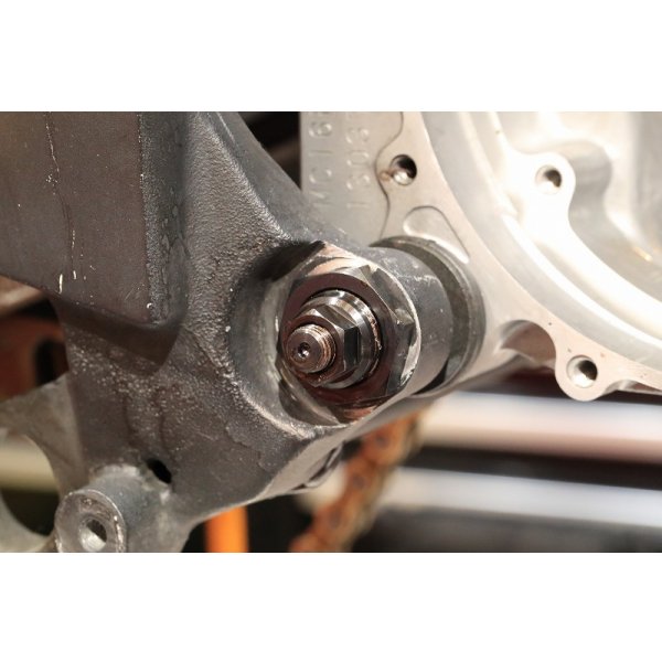 画像9: エンジンマウントナット 【 全年式 】