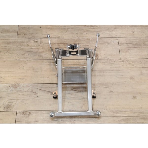 画像6: アルミシートレール & ガソリンタンク SET 【 Racers Series 】MC21・28