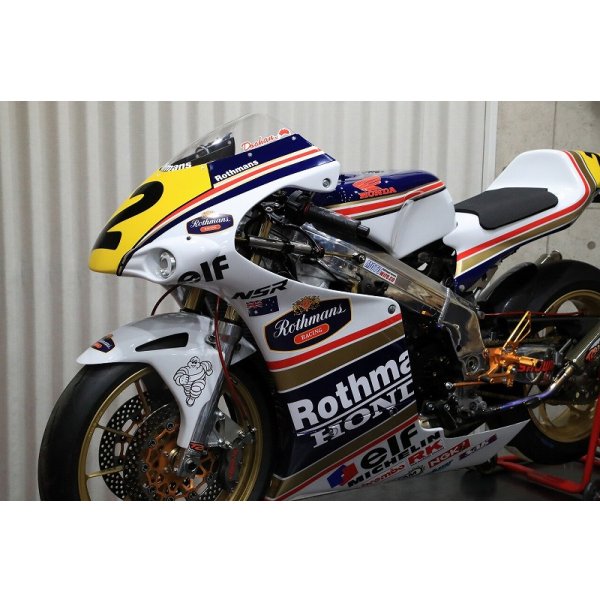 画像15: オリジナル フルカウル TYPE-3 ストリートタイプ  FRP製 [ 黒ゲル ] MC21・28