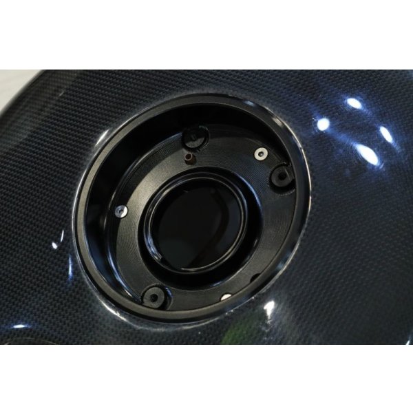 画像11: TYGA PERFORMANCE製 カーボンフューエルタンク 【 MC28 】