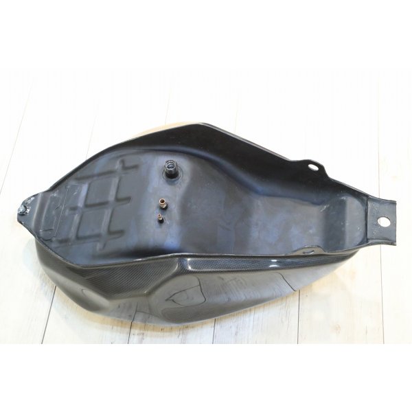 画像7: TYGA PERFORMANCE製 カーボン フューエルタンク 【 MC21 】