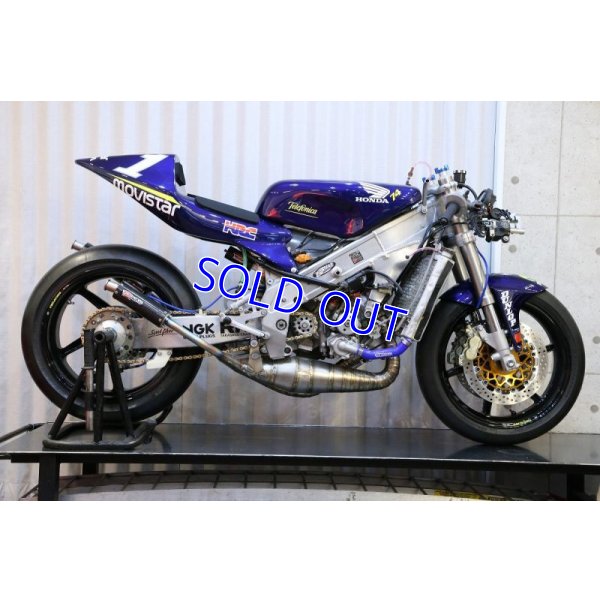 画像8: T2Racing制作 HONDA HRC '97 RS250R NX5【 RS250RW テレフォニカ モビスター D.ペドロサ チャンピオンマシン レプリカ 】 カスタムレース車両 