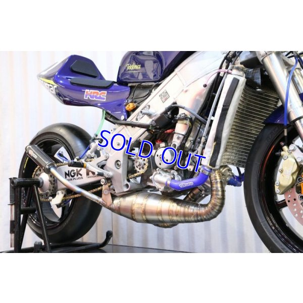 画像13: T2Racing制作 HONDA HRC '97 RS250R NX5【 RS250RW テレフォニカ モビスター D.ペドロサ チャンピオンマシン レプリカ 】 カスタムレース車両 