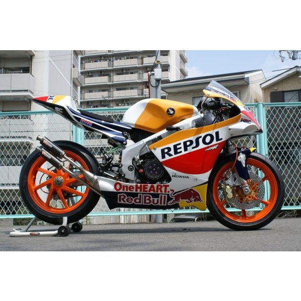 画像4: MC28用 右2本出し ステンレスチャンバーボディー