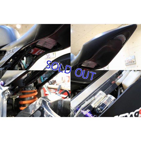 画像18: T2Racing制作 HONDA NSR250R MC21 【 鏡面ブラック号 】 フルカスタム車両