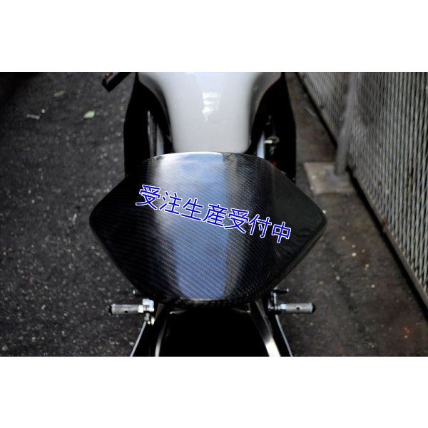 画像11: シートカウル TYPE-1 レースタイプ カーボン製  [ コート無 ] MC18・21・28