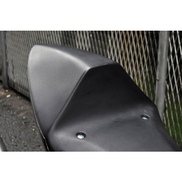 画像6: シートカウル TYPE-3 レースタイプ FRP製  [ 黒ゲル ] MC18・21・28