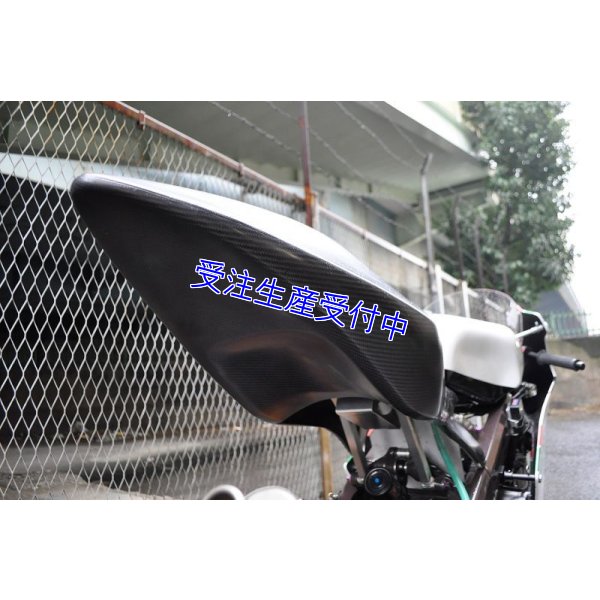 画像7: シートカウル TYPE-3 レースタイプ カーボン製 [ コート無 ] MC18・21・28