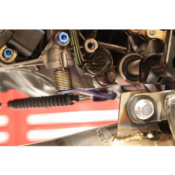 画像10: チタンクラッチレリーズ