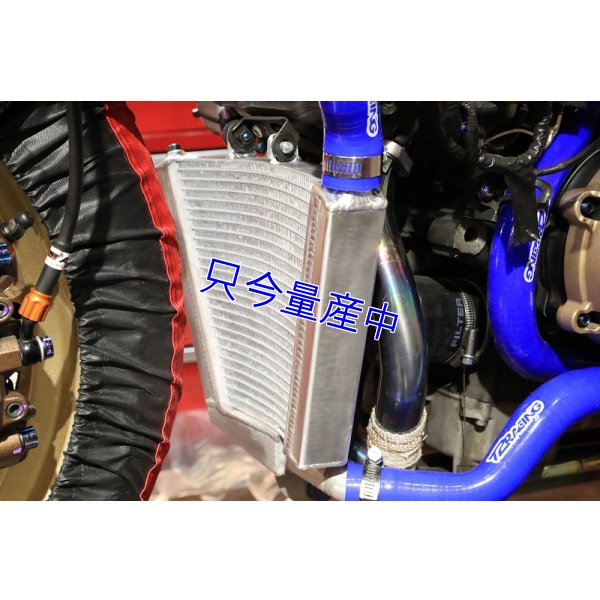 画像15: VFR400R レーシングラジエター 【 NC30 】