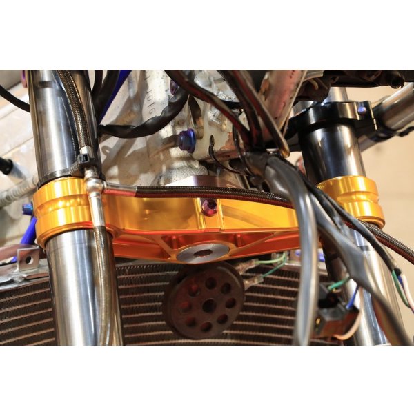 画像37: T2R製 トリプルクランプKIT  【 TYPE-1 】 MC21・28 