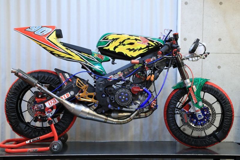 MC21・28用 左右出し ファクトリーチャンバー RACE ・ STREET 先行受付開始！！ | T2Racing 【NSR250R  MC18・21・28】weblog TWO-STROKE is BACK!