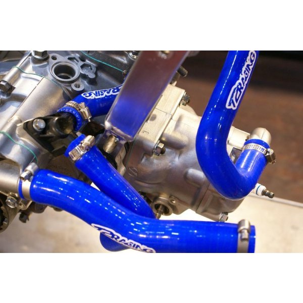 MC21・28用 シリコンラジエターホース 【単品売り】T2Racing製