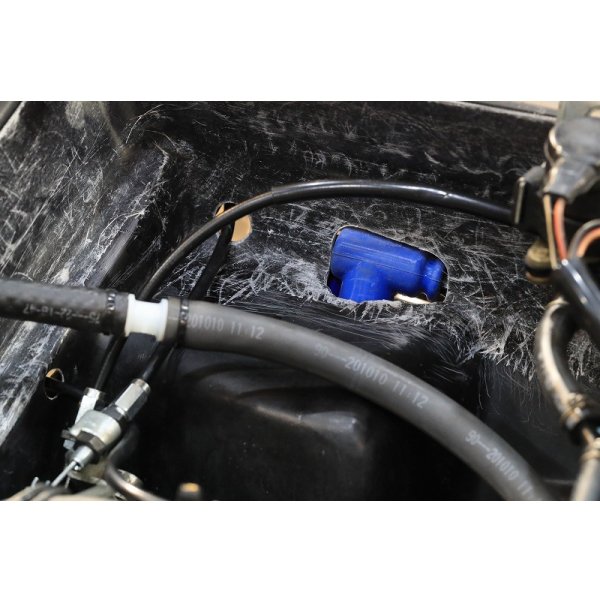 画像8: キャブBOX　[ カーボン ]　MC21・28 (8)