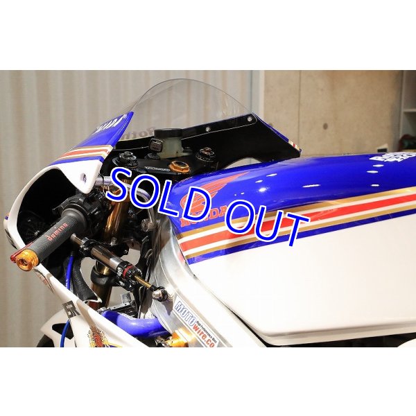 画像12: T2Racing制作 HONDA NSR250R MC21 【 ロスマンズ　岡田忠之　レプリカ】 フルカスタム車両  (12)