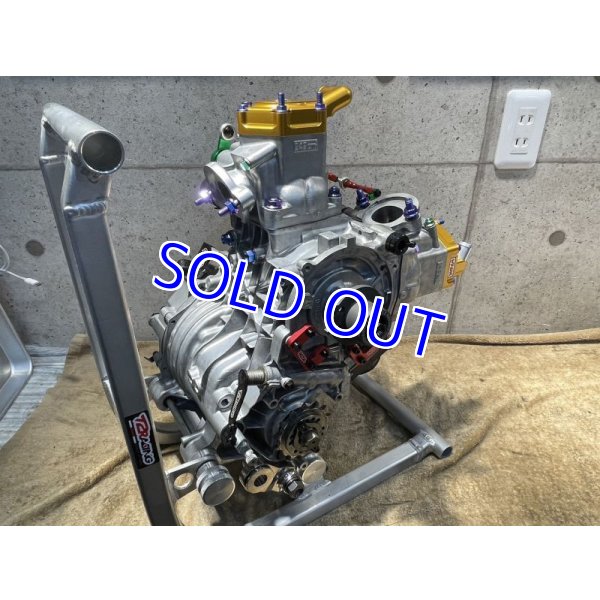 画像5: T2Racing制作 湿式コンプリートエンジン 【 MC18-89 】 (5)